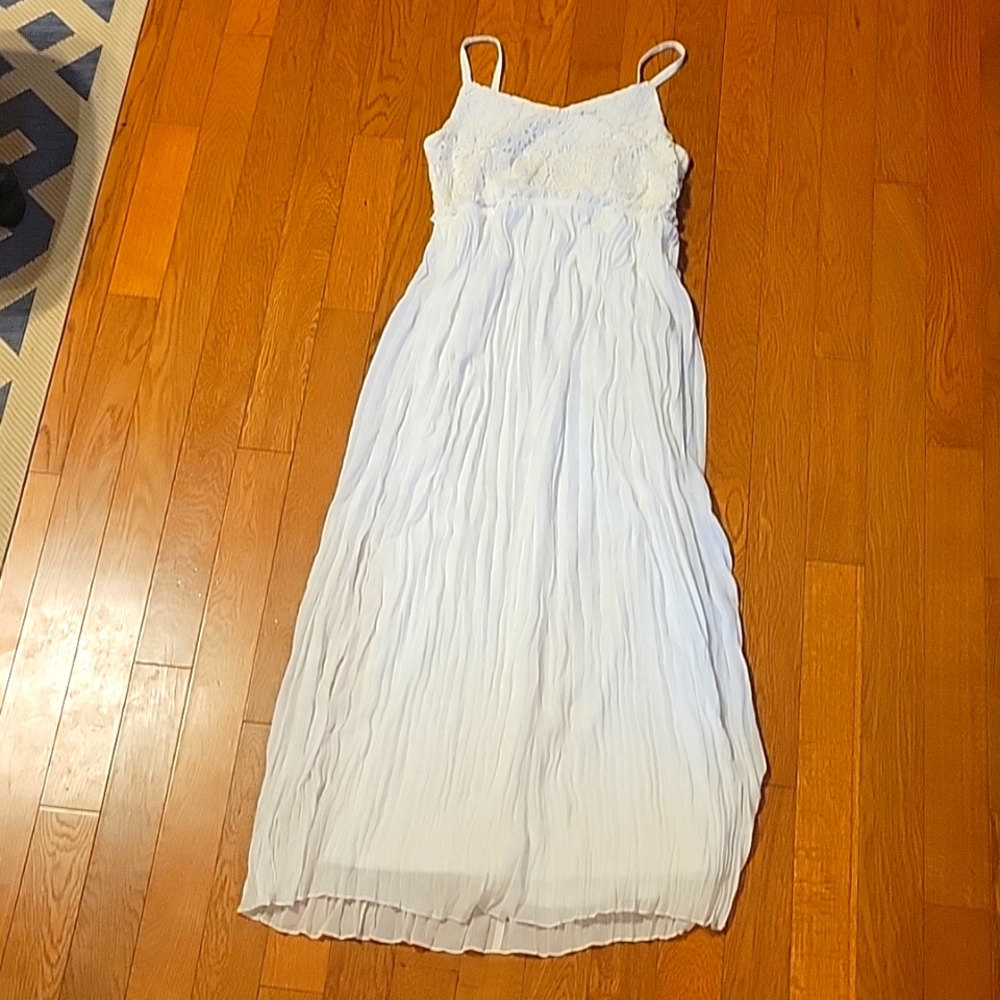 Cato white long Dress with crotchet top. Tstrap.